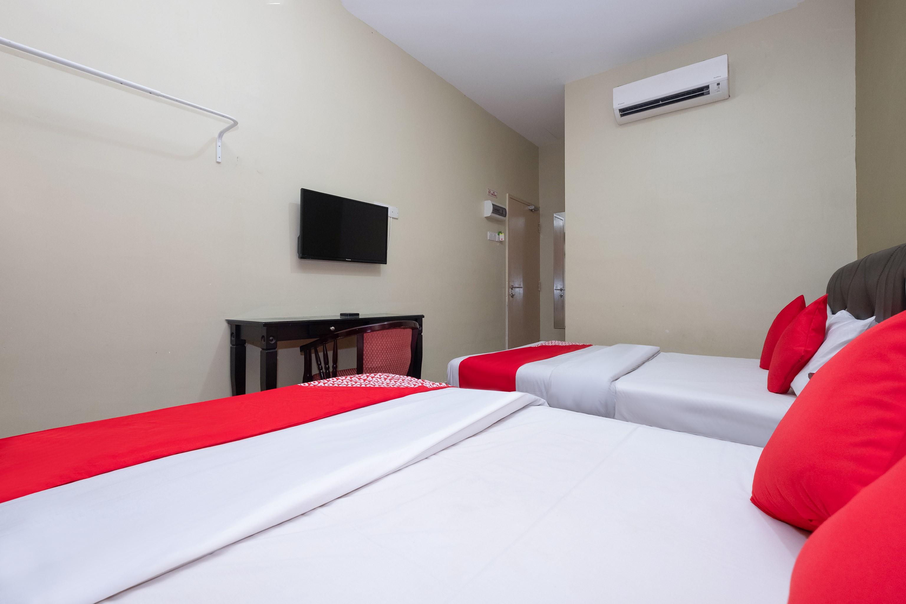 Oyo 89981 Nyamanya Hotel Kuantan Eksteriør bilde