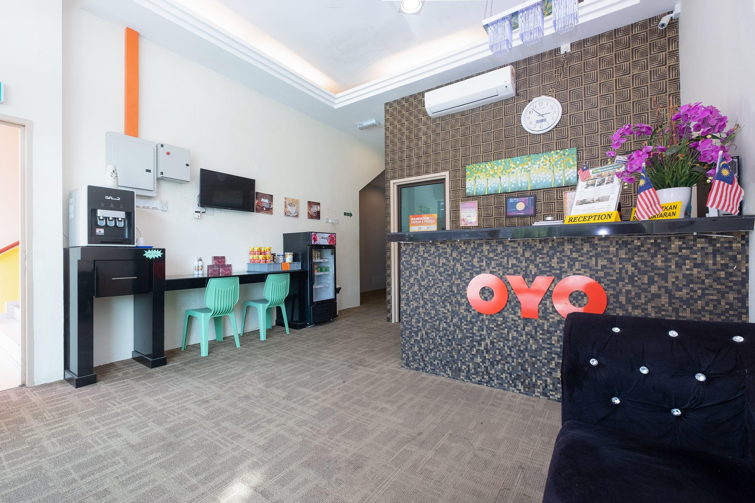 Oyo 89981 Nyamanya Hotel Kuantan Eksteriør bilde